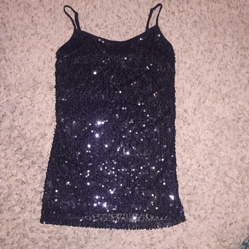 Sequence black tank